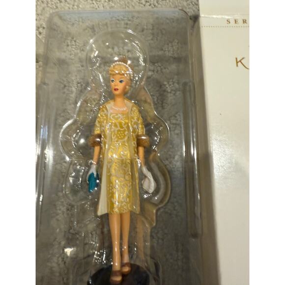 2 Barbi Hallmark ornaments‎ - Picture 3 of 6